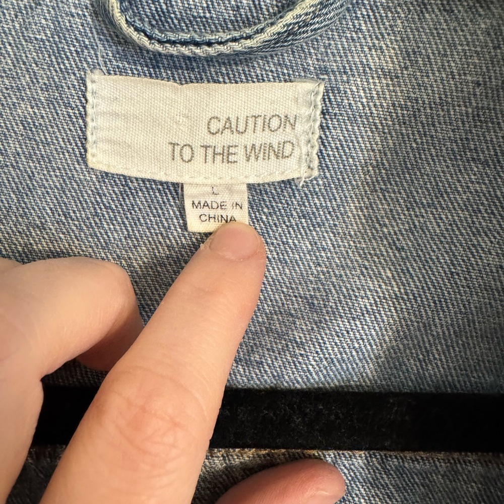 Cropped Denim Jacket - Picture 2 of 3